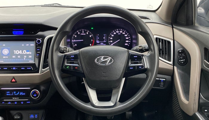 2016 Hyundai Creta 1.6 SX PLUS PETROL, Petrol, Manual, 67,621 km, Steering Wheel Close Up