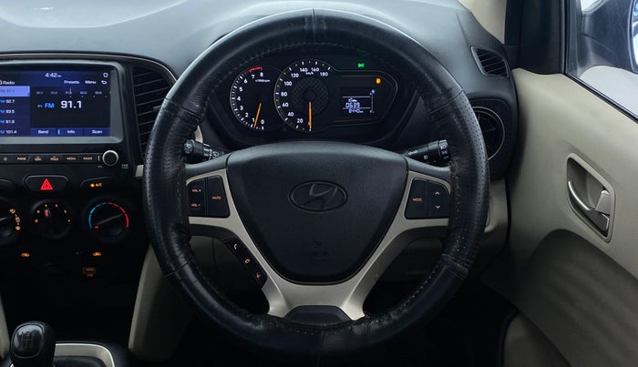 2018 Hyundai NEW SANTRO ASTA 1.1 MT, Petrol, Manual, 8,500 km, Steering Wheel Close Up