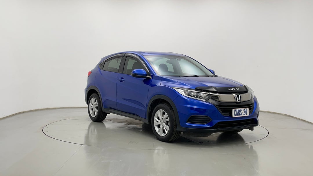 2020 Honda HR-V Vti, Automatic, 86441 km, Right Front Diagonal (45- Degree) View