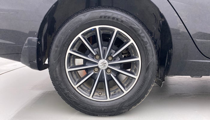 2017 Maruti Ciaz DELTA 1.4 AT PETROL, Petrol, Automatic, 48,404 km, Right Rear Wheel