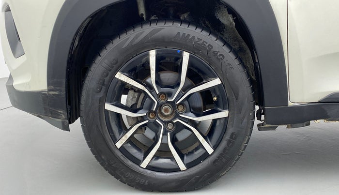 2018 Mahindra KUV 100 NXT K8 6 STR, CNG, Manual, 91,909 km, Left Front Wheel
