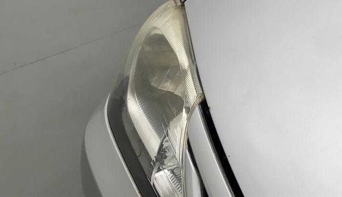 2015 Toyota Etios Liva G, CNG, Manual, 36,339 km, Right headlight - Faded