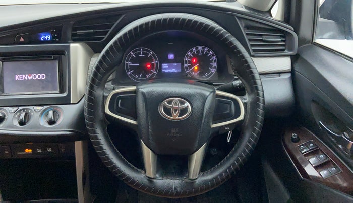 2016 Toyota Innova Crysta 2.8 GX AT 7 STR, Diesel, Automatic, 1,53,645 km, Steering Wheel Close Up