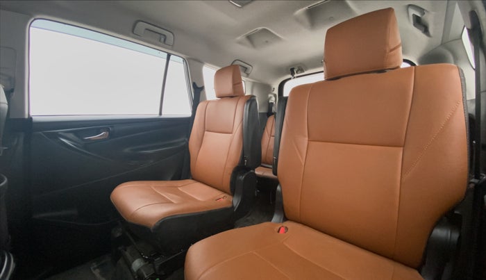 2016 Toyota Innova Crysta 2.8 GX AT 7 STR, Diesel, Automatic, 1,53,645 km, Right Side Rear Door Cabin View