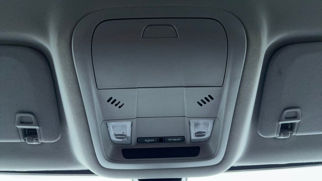 On-Roof Controls/Sunglass holder