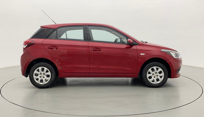 2016 Hyundai Elite i20 MAGNA 1.2, Petrol, Manual, 30,873 km, Right Side View