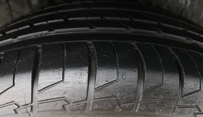 2018 Maruti S Cross ALPHA 1.3, Diesel, Manual, 26,270 km, Right Rear Tyre Tread