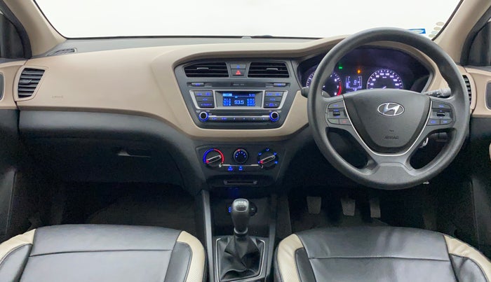 2016 Hyundai Elite i20 MAGNA 1.2, Petrol, Manual, 27,103 km, Dashboard