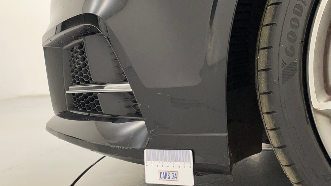 Bumper Front Scratch