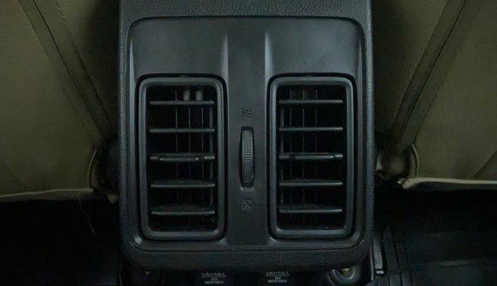 2014 Honda City V MT PETROL, Petrol, Manual, 83,434 km, Rear AC vent