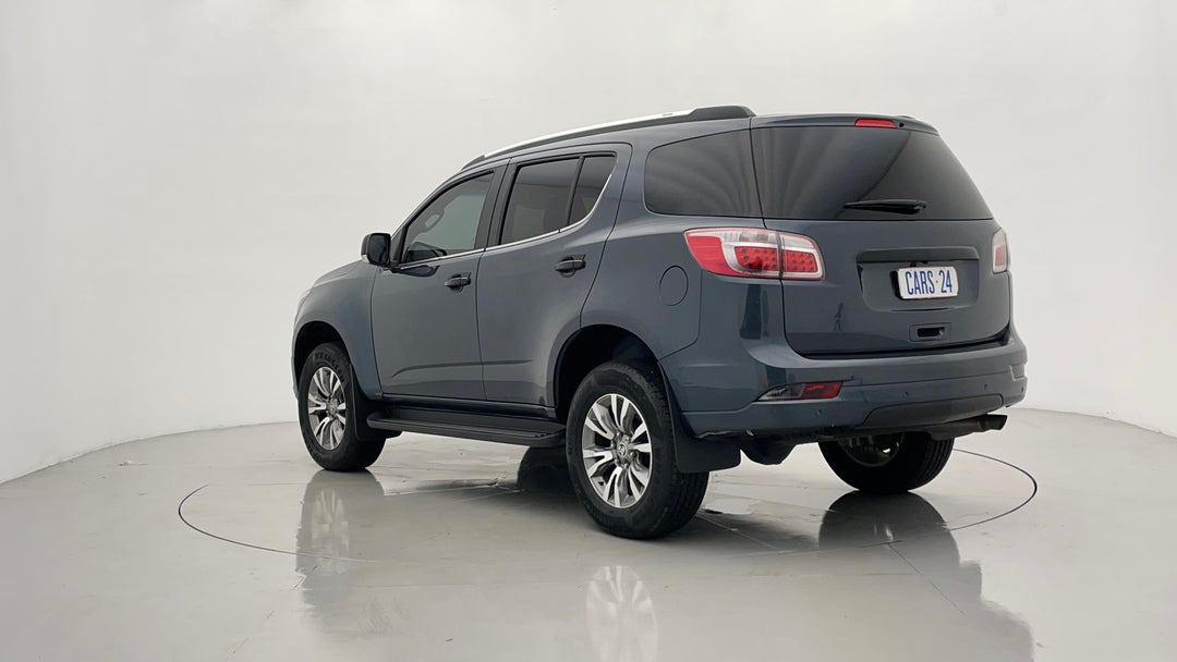 Left Back Diagonal (45- Degree) View