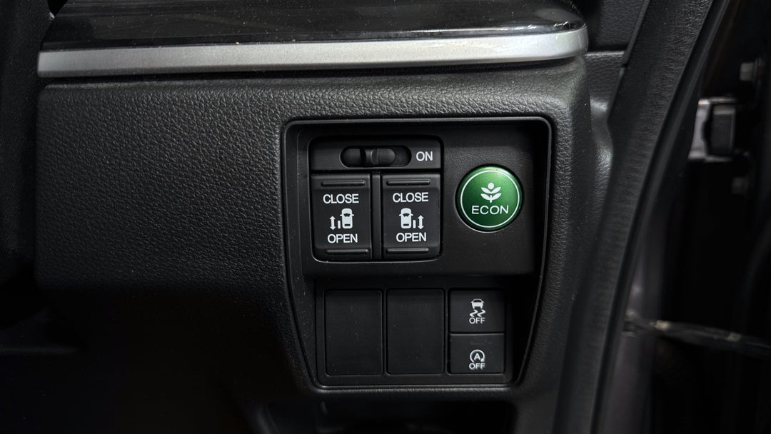 2016 Honda Odyssey Vti-l, Automatic, 91775 km, Utility Switches/Buttons