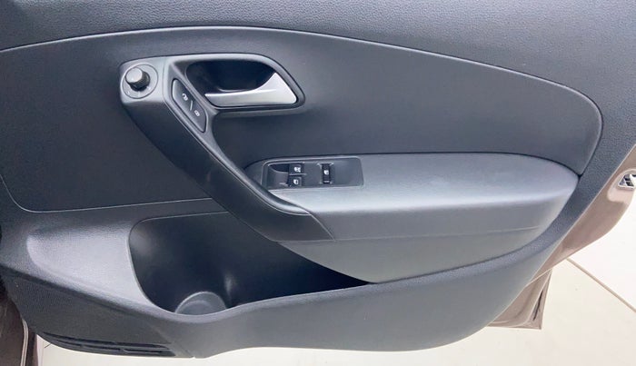 2018 Volkswagen Polo Trendline 1.0 L Petrol, Petrol, Manual, 43,686 km, Driver Side Door Panels Controls