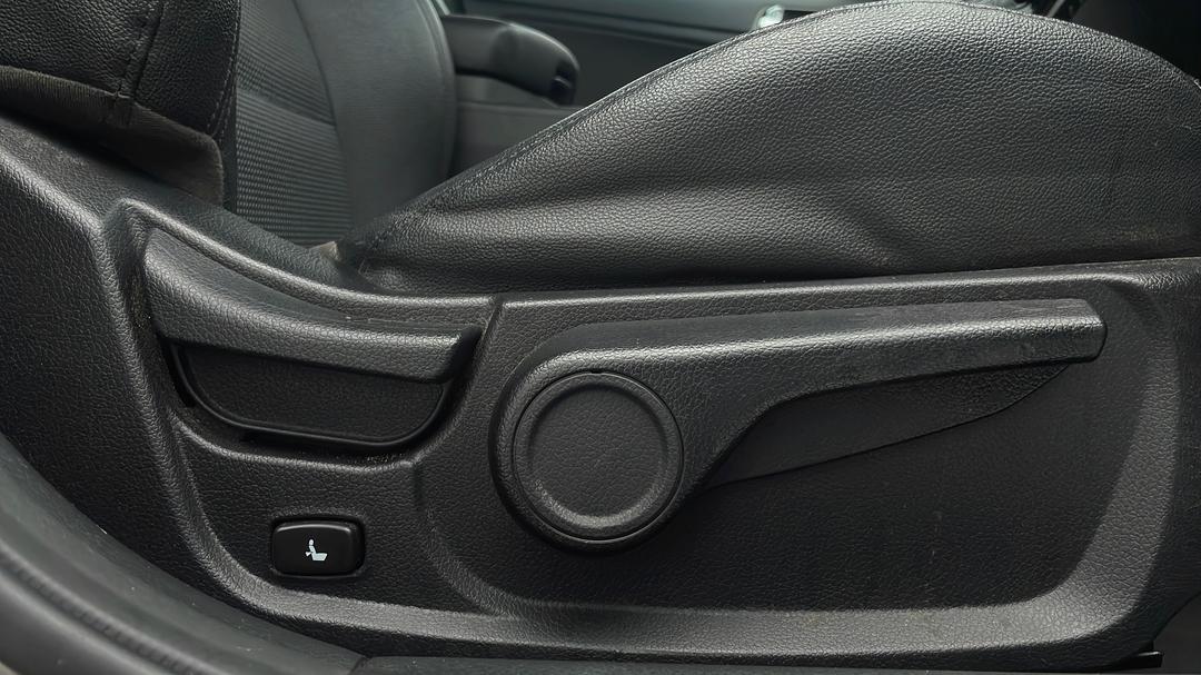 2014 Kia Optima Si, Automatic, 80935 km, Drivers Side Adjustment Panel