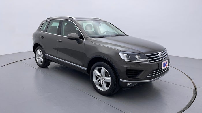 2016 VOLKSWAGEN TOUAREG-Right Front Diagonal (45- Degree) View