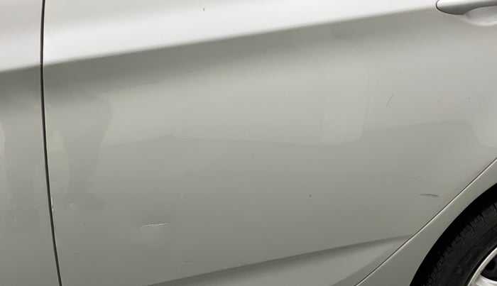 2011 Hyundai Verna FLUIDIC 1.6 VTVT EX, Petrol, Manual, 55,695 km, Rear left door - Slightly dented