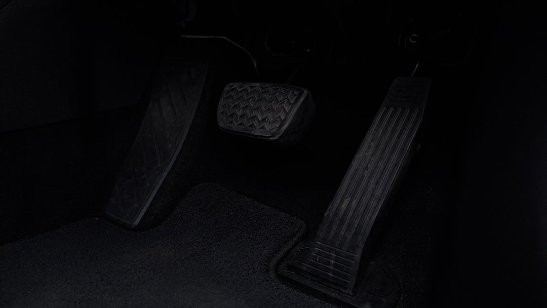 Pedals and Footmat
