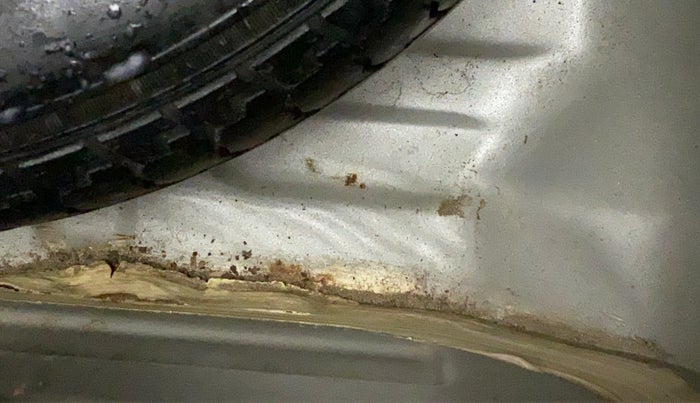 2014 Datsun Go T, Petrol, Manual, 61,683 km, Boot floor - Slight discoloration