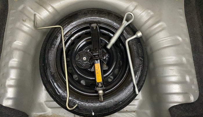 2014 Datsun Go T, Petrol, Manual, 61,683 km, Spare Tyre