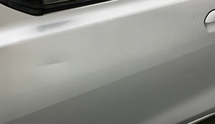 2014 Datsun Go T, Petrol, Manual, 61,683 km, Front passenger door - Slightly dented
