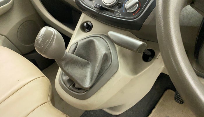 2014 Datsun Go T, Petrol, Manual, 61,683 km, Gear Lever