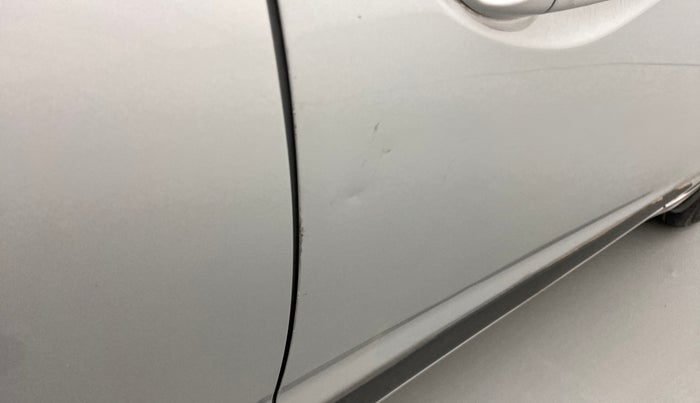 2018 Hyundai Grand i10 SPORTZ AT 1.2 KAPPA VTVT, Petrol, Automatic, 67,778 km, Driver-side door - Slightly dented
