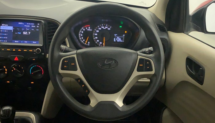 2020 Hyundai NEW SANTRO SPORTZ CNG, CNG, Manual, 56,549 km, Steering Wheel Close Up