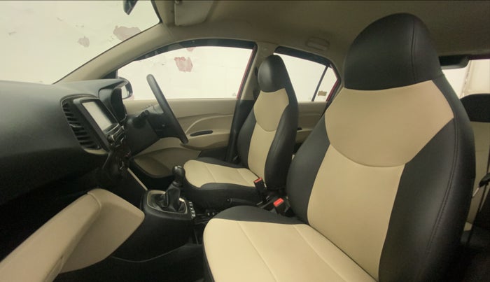 2020 Hyundai NEW SANTRO SPORTZ CNG, CNG, Manual, 56,549 km, Right Side Front Door Cabin