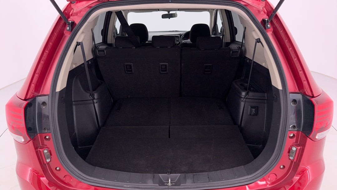 2017 Mitsubishi Outlander Ls Safety Pack (4x2), Automatic, 171790 km, Boot Inside View