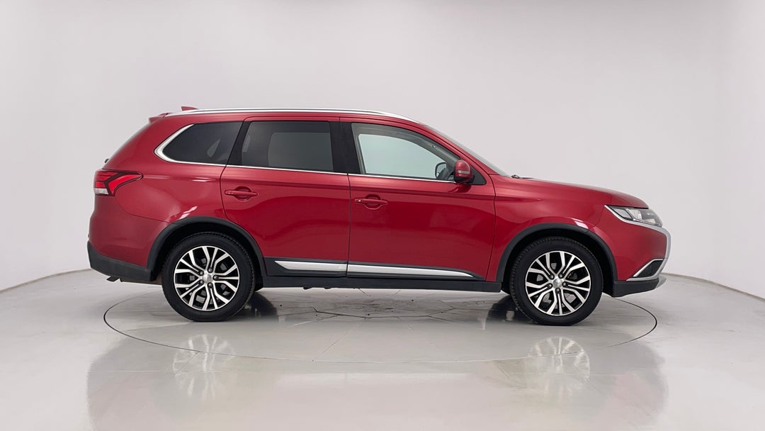 2017 Mitsubishi Outlander Ls Safety Pack (4x2), Automatic, 171790 km, Right Side View