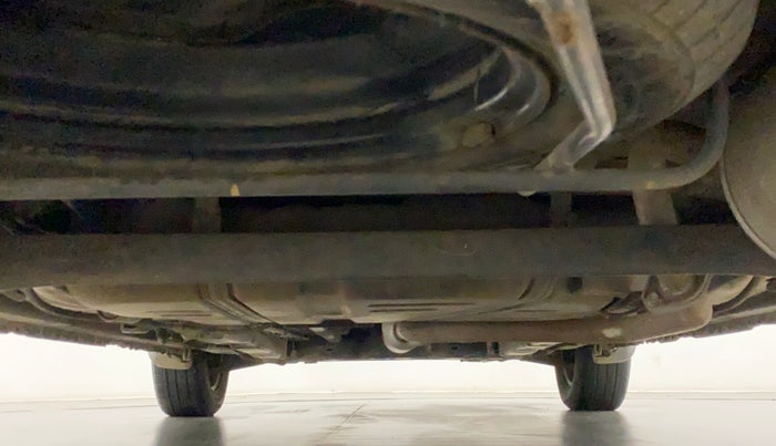 2014 Maruti Ertiga VXI CNG, CNG, Manual, 77,604 km, Rear Underbody