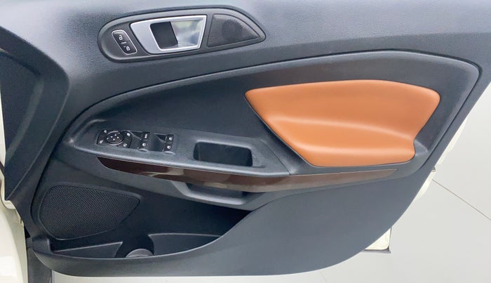 2019 Ford Ecosport 1.5 TITANIUM THUNDER EDITION TI VCT, Petrol, Manual, 19,838 km, Driver Side Door Panels Control