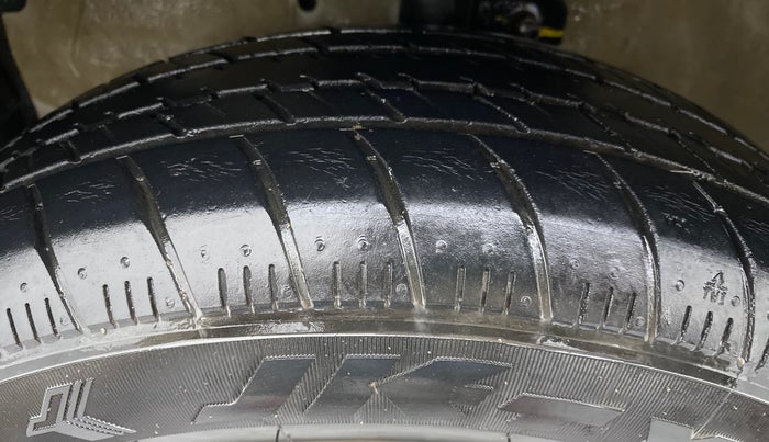 2018 Maruti Celerio X Vxi, CNG, Manual, 20,239 km, Left Front Tyre Tread
