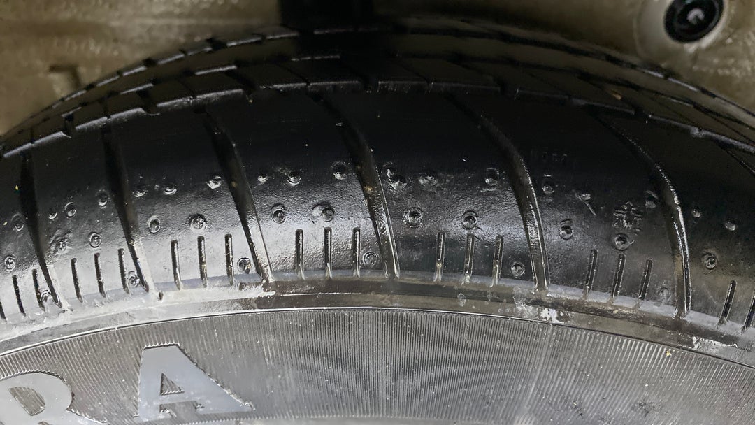 Right Rear Tyre Tread