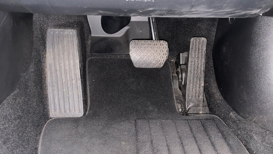 Pedals and Footmat
