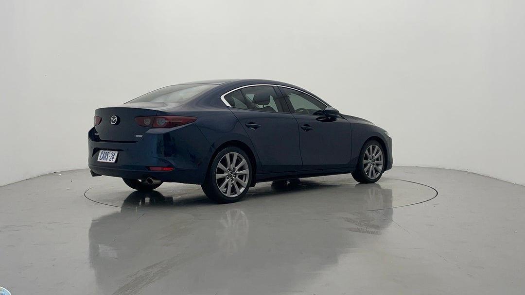 Right Back Diagonal (45- Degree) View