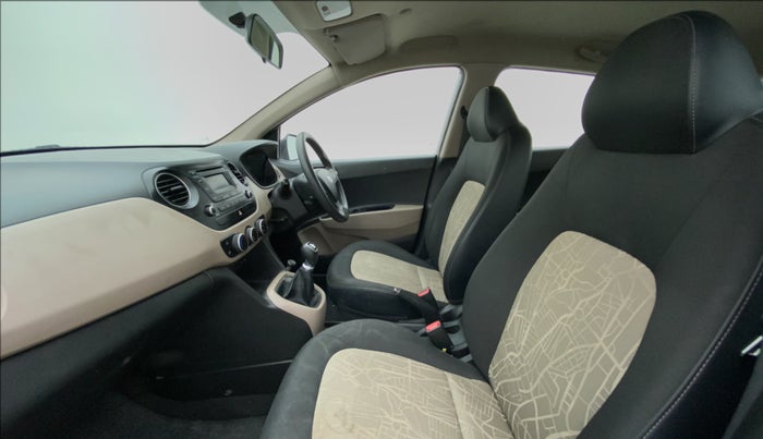 2016 Hyundai Grand i10 SPORTZ 1.2 KAPPA VTVT, Petrol, Manual, 66,955 km, Right Side Front Door Cabin
