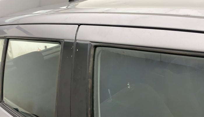 2012 Maruti Swift VXI D, Petrol, Manual, 53,116 km, Right B pillar - Slightly dented