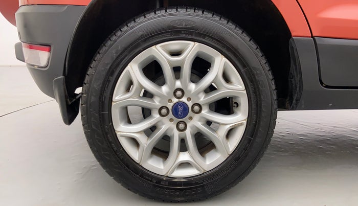 2014 Ford Ecosport 1.5 TITANIUM TI VCT AT, Petrol, Automatic, 42,768 km, Right Rear Wheel
