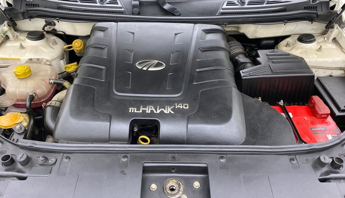 2017 Mahindra XUV500 W10 FWD, Diesel, Manual, 64,140 km, Open Bonet