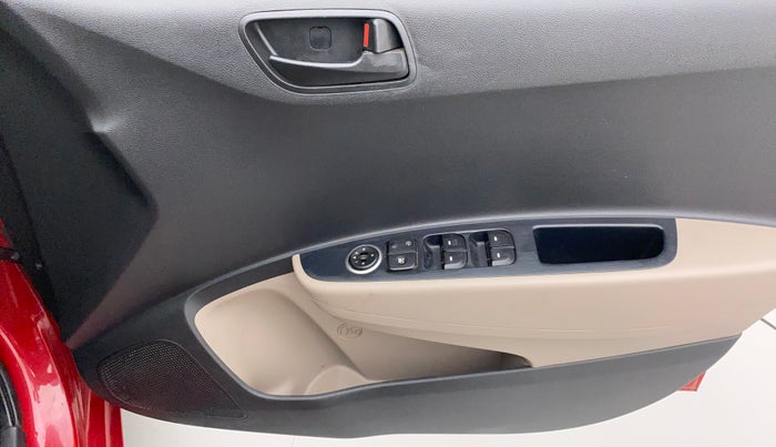 2017 Hyundai Grand i10 MAGNA 1.2 KAPPA VTVT, Petrol, Manual, 45,769 km, Driver Side Door Panels Control
