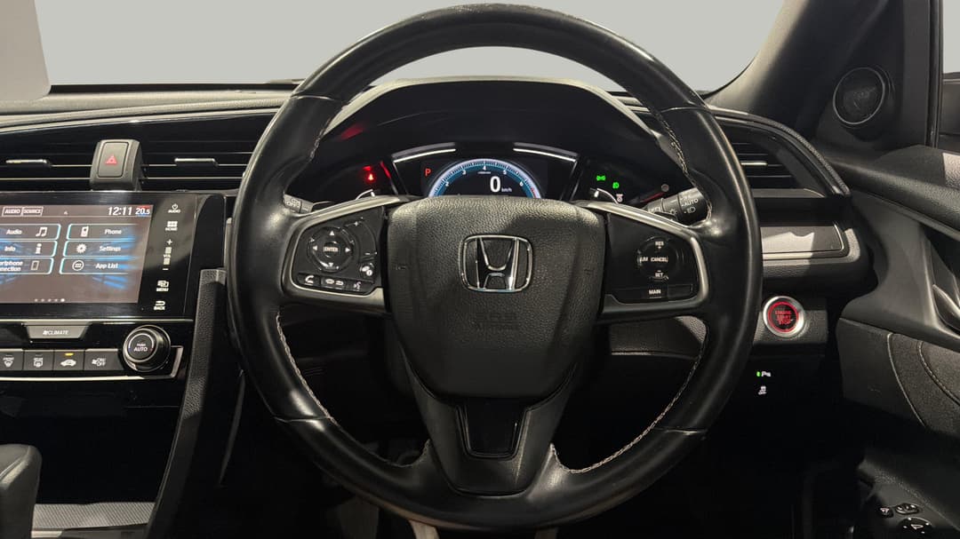2019 Honda Civic Vti-l, Automatic, 148987 km, Steering Wheel Close-up