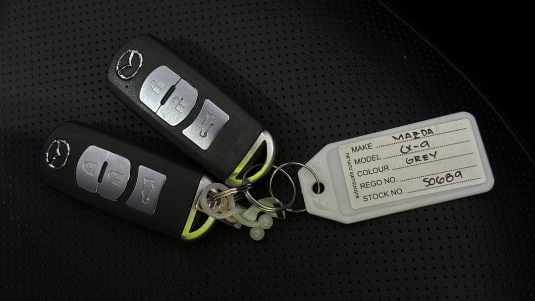 2018 Mazda CX-9 Azami (AWD), Automatic, 99428 km, Key Close-up