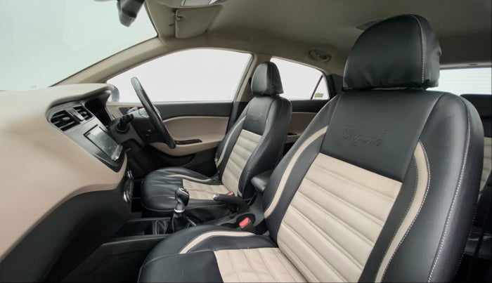 2014 Hyundai Elite i20 ASTA 1.4 CRDI, Diesel, Manual, 85,231 km, Right Side Front Door Cabin