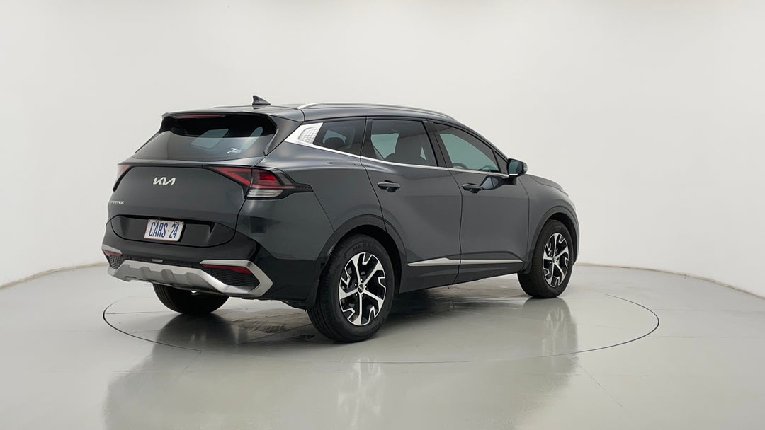 Right Back Diagonal (45- Degree) View