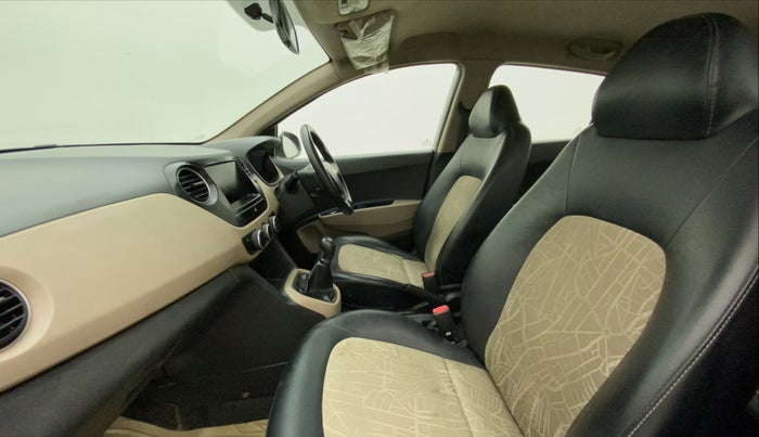 2017 Hyundai Grand i10 MAGNA 1.2 KAPPA VTVT, Petrol, Manual, 58,485 km, Right Side Front Door Cabin