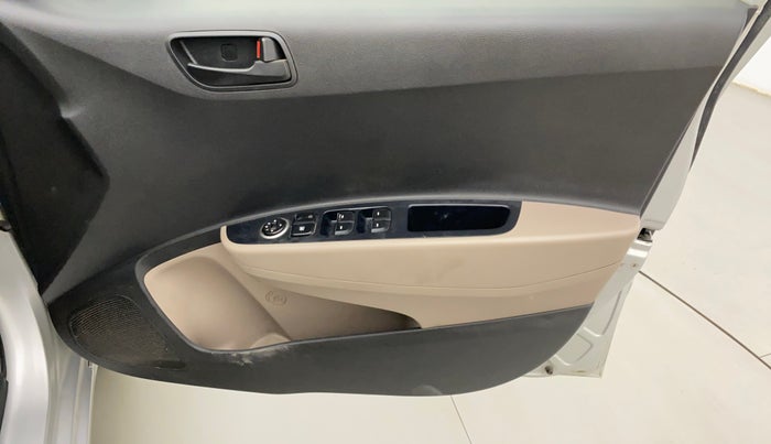 2017 Hyundai Grand i10 MAGNA 1.2 KAPPA VTVT, Petrol, Manual, 58,485 km, Driver Side Door Panels Control