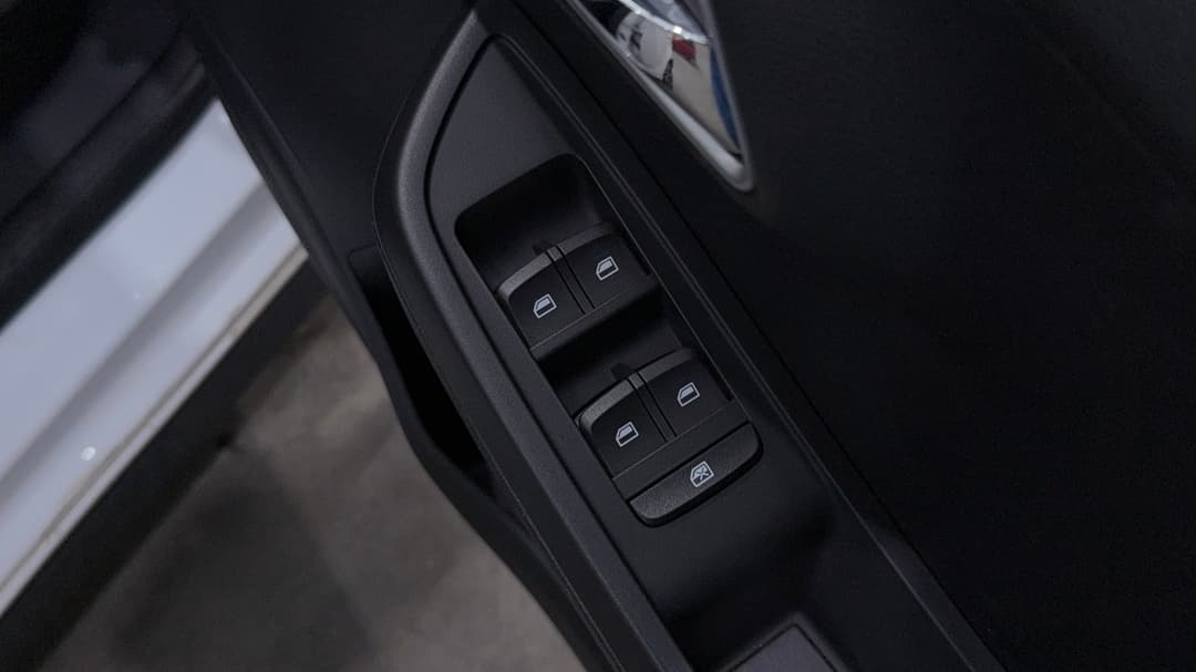 2021 MG Mg3 Auto Excite (with Navigation), Automatic, 89466 km, Drivers Side Door Panel Controls