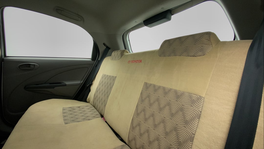 Right Side Rear Door Cabin