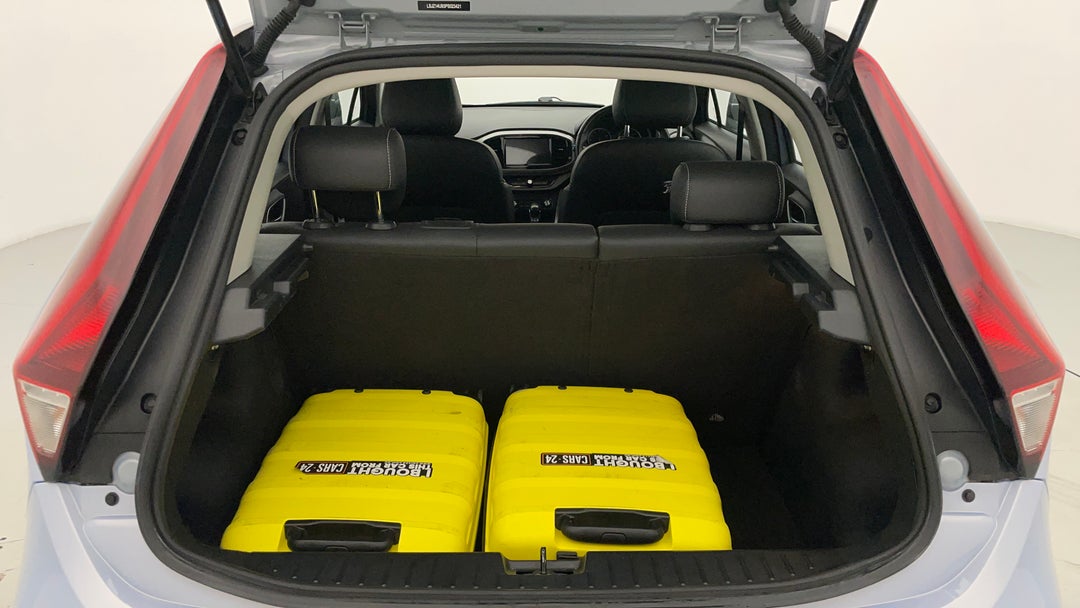 2022 MG Mg3 Auto Excite (with Navigation), Automatic, 42815 km, Boot Inside View with Luggage